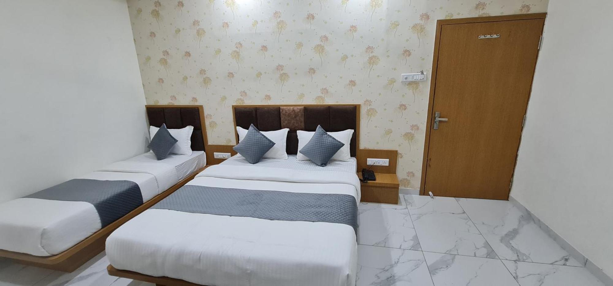 Hotel Vivan Βαντοντάρα Εξωτερικό φωτογραφία